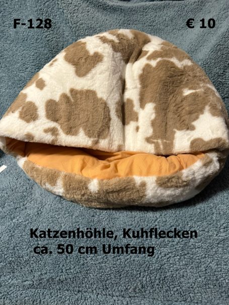 Katzenhöhle mit Kuhflecken